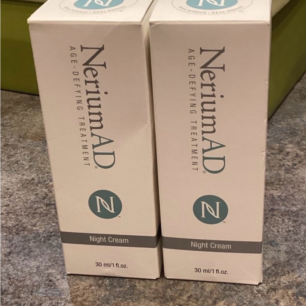 NeriumAD Night Cream - Cream and Gray